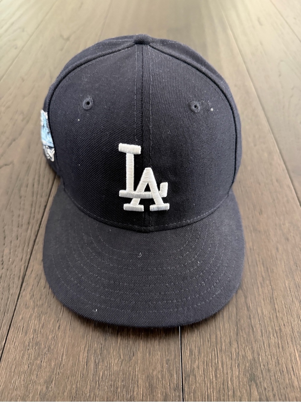 New Era Navy and White LA Logo Cap